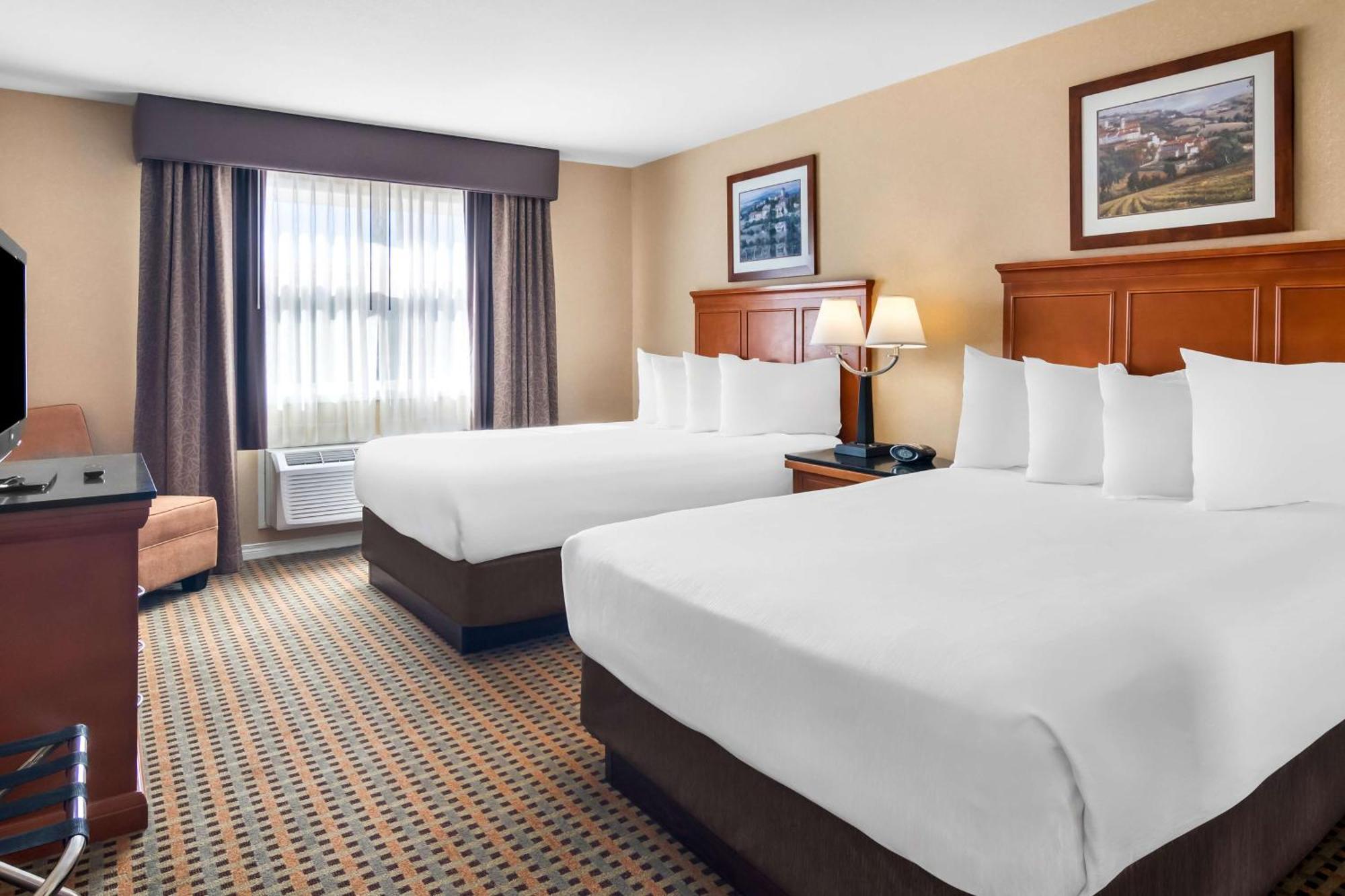 Best Western Plus Osoyoos Hotel & Suites Exterior foto