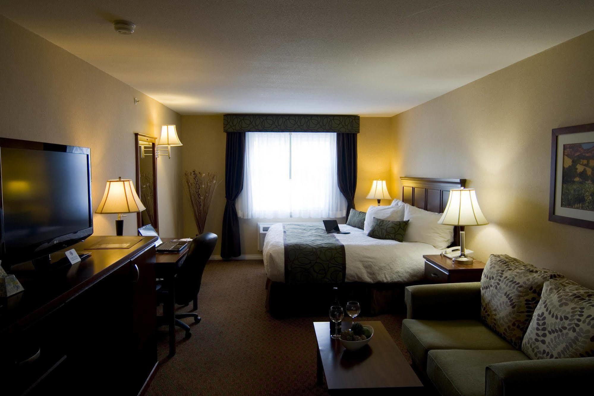 Best Western Plus Osoyoos Hotel & Suites Quarto foto